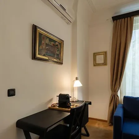 Center Lux V Apartment *